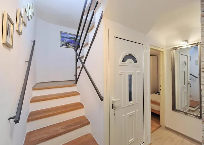 Beshtie Apartamento *